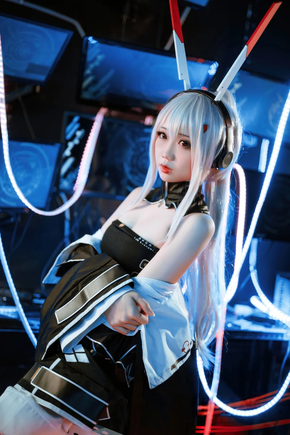 焖焖碳  - 绫波鬼神乐队 [24P] TG@simisebaisi023.webp