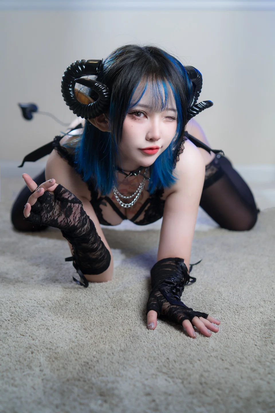 狐洛洛子 No.008 – 深蓝魅魔 [46P-600MB] TG@icoset033.webp