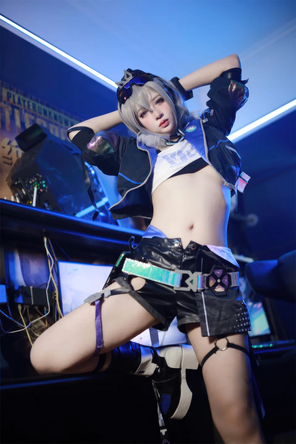疯猫ss - 少女衣橱 银狼 [37P] tg@simisebaisi21.webp