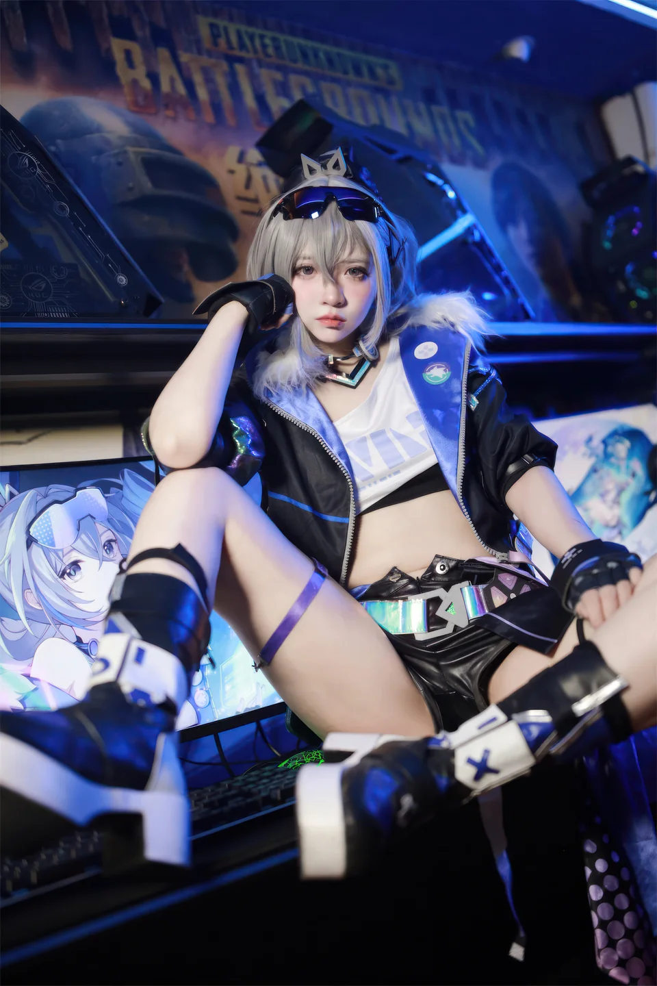 疯猫ss - 少女衣橱 银狼 [37P] tg@simisebaisi3.webp
