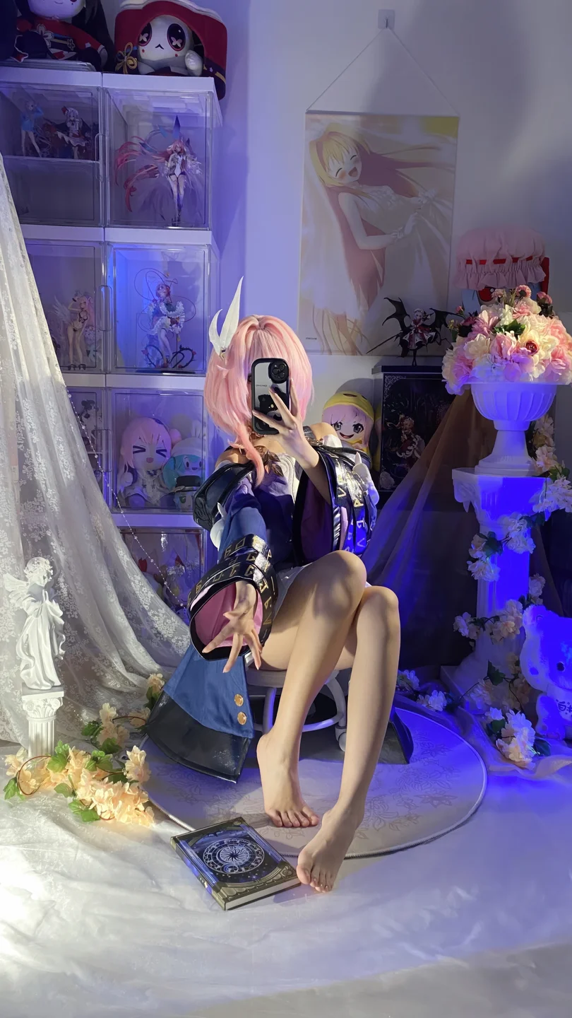 白栎Shirly_No_019_崩坏·星穹铁道_昔涟_130P,25V_5_83GB01 084.webp