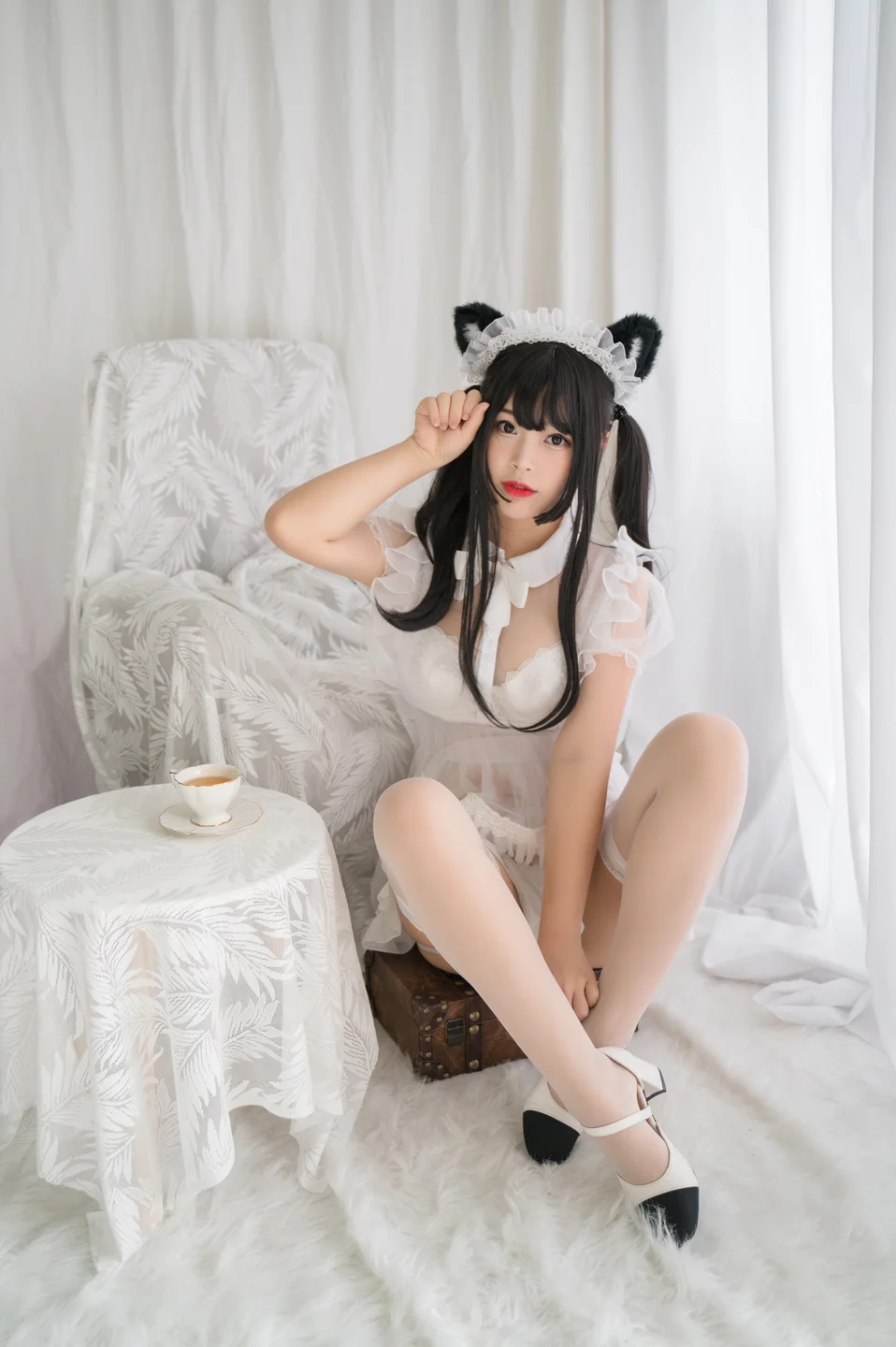 白烨妹纸 - 白猫透明女仆 [88P 8V] 20240913-163019(15).webp