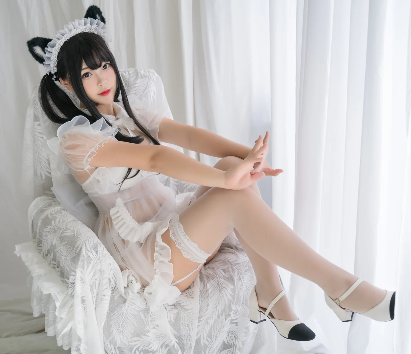 白烨妹纸 - 白猫透明女仆 [88P 8V] 20240913-163019(2).webp