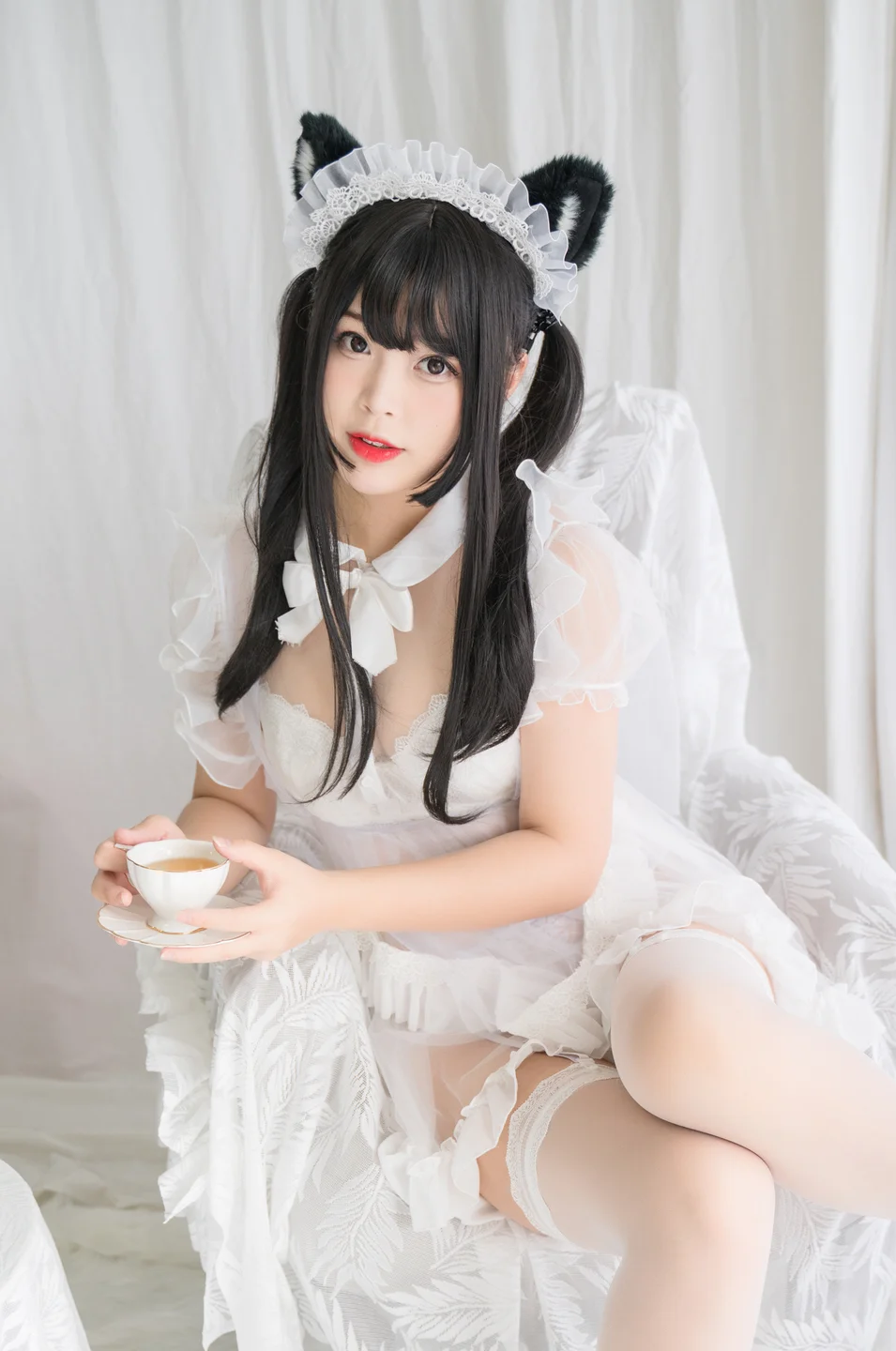 白烨妹纸 - 白猫透明女仆 [88P 8V] 20240913-163019(6).webp