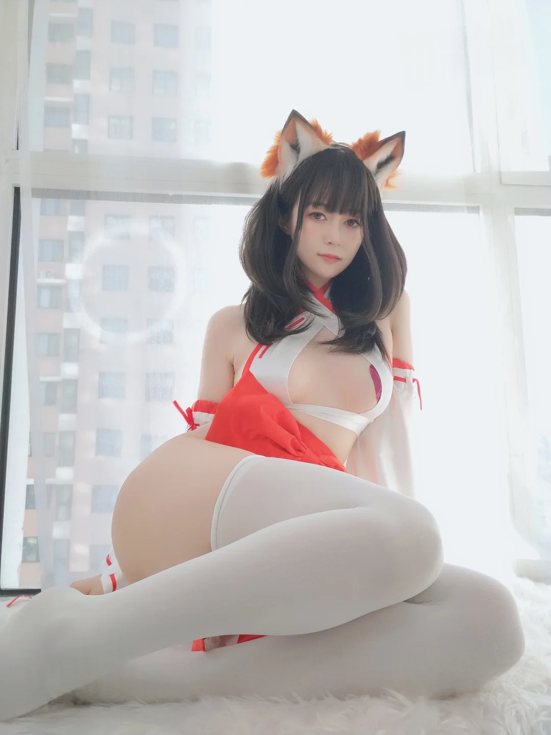 白银81 - 神社小狐狸 [93P,7V-597MB] 044.webp