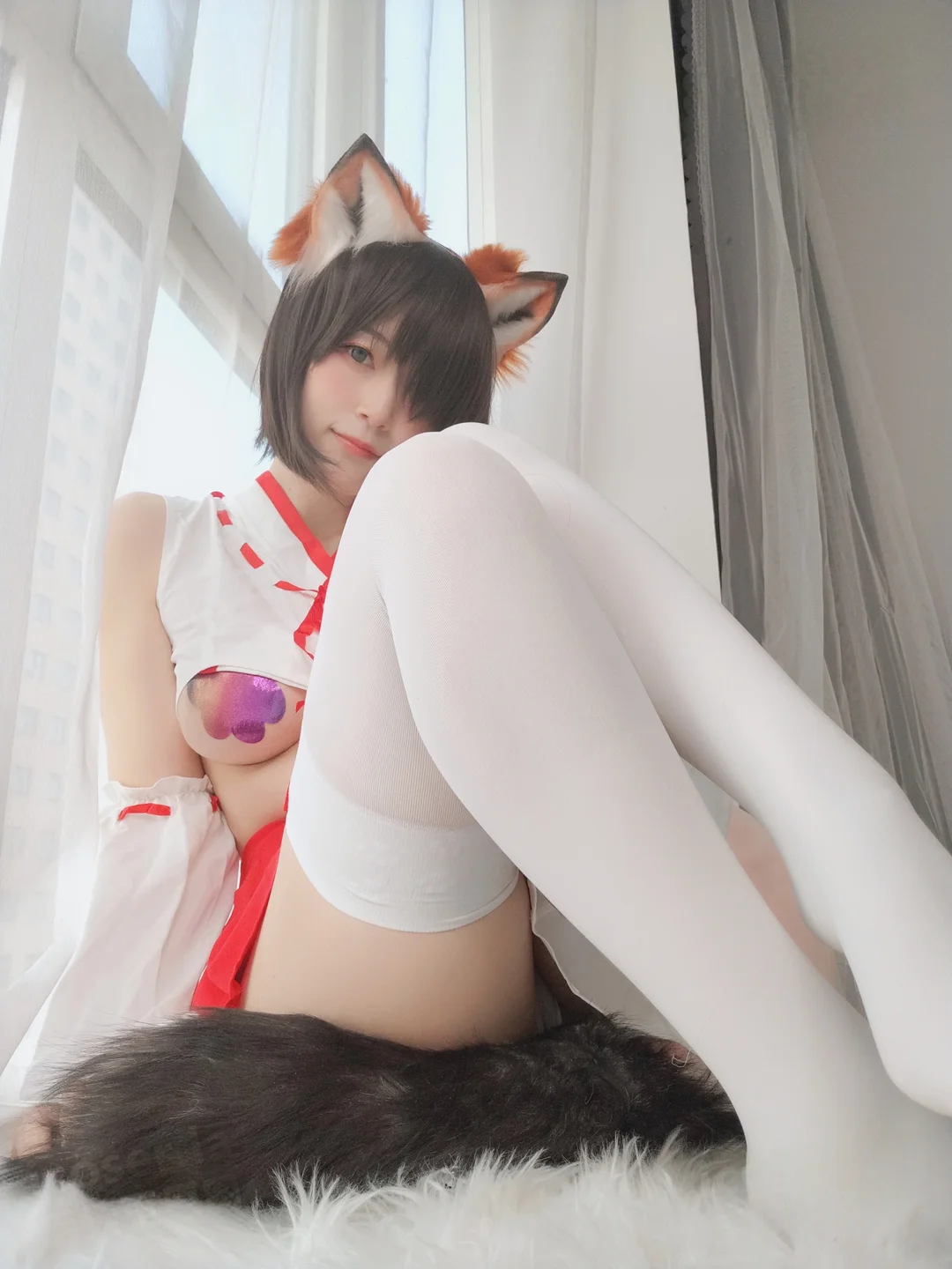 白银81 - 神社小狐狸 [93P,7V-597MB] 078.webp