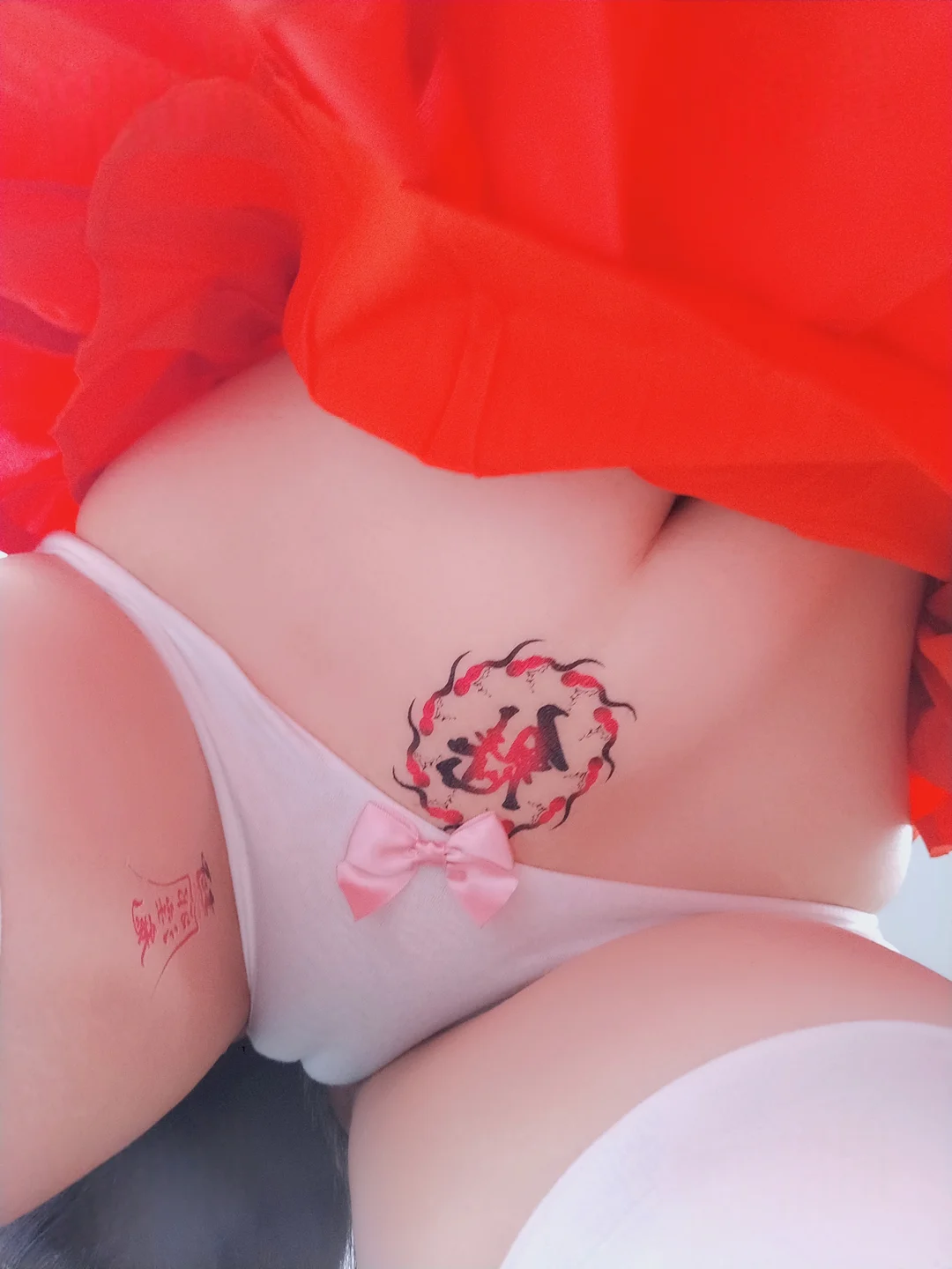 白银81 - 神社小狐狸 [93P,7V-597MB] 090.webp