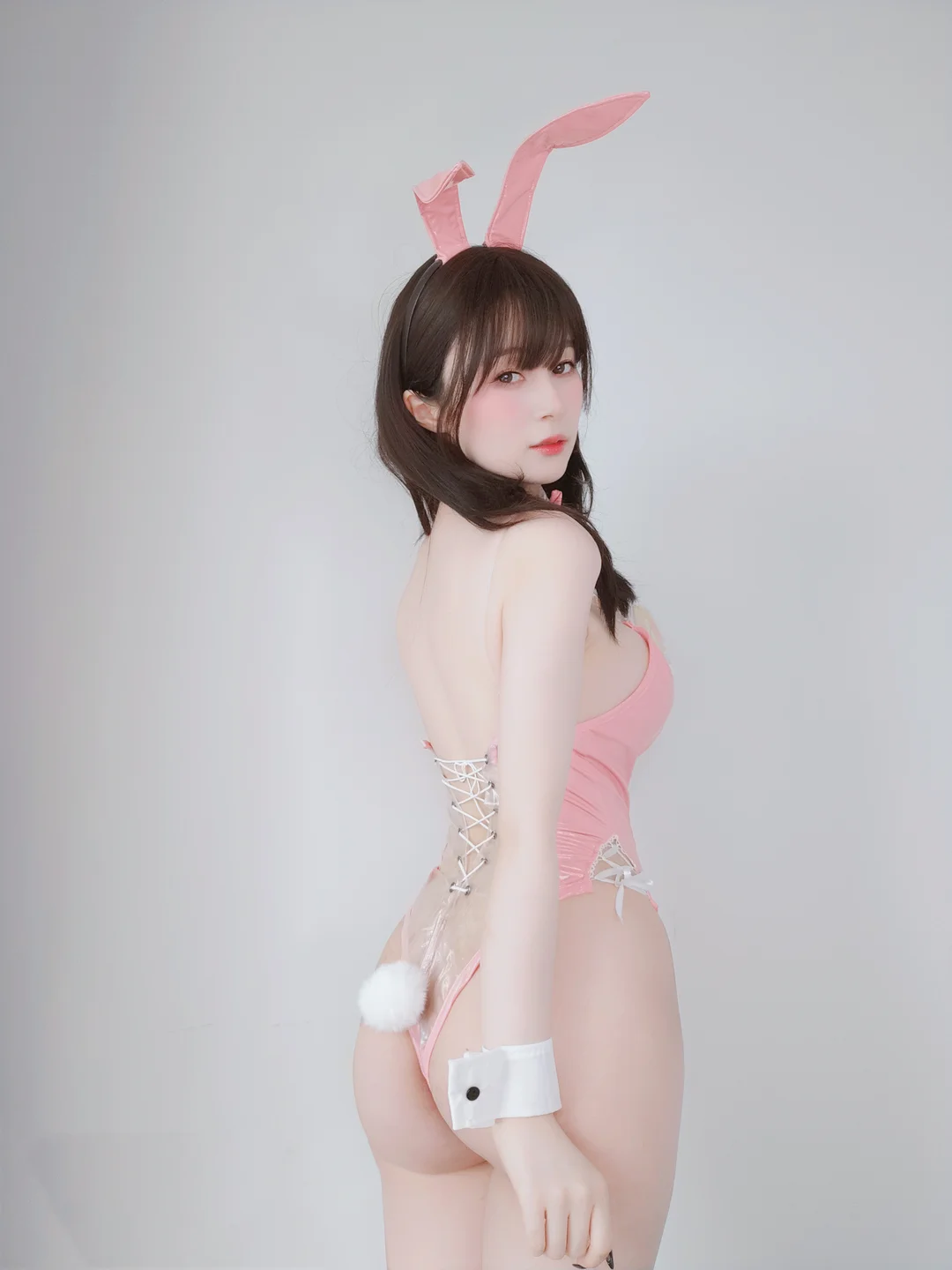 白银81 - 24年01月会员订阅 (26套) [346P,8V-1.5GB] 149.webp