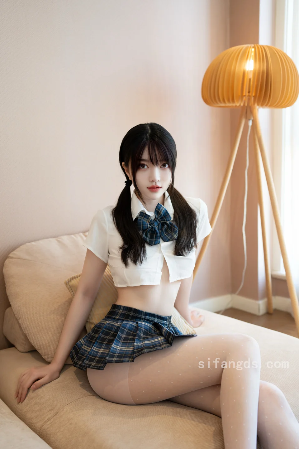 白露lulu - No.001 白丝JK [90P-1.53GB]