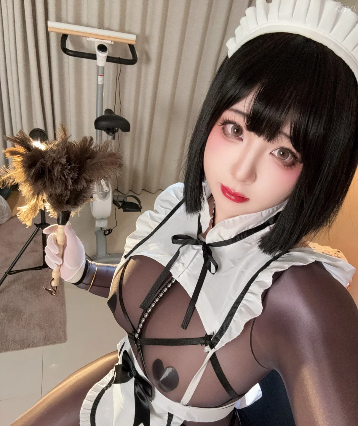 皮皮奶 – 女仆自摄 [60P-488MB] 【丝足阁写真】041.webp
