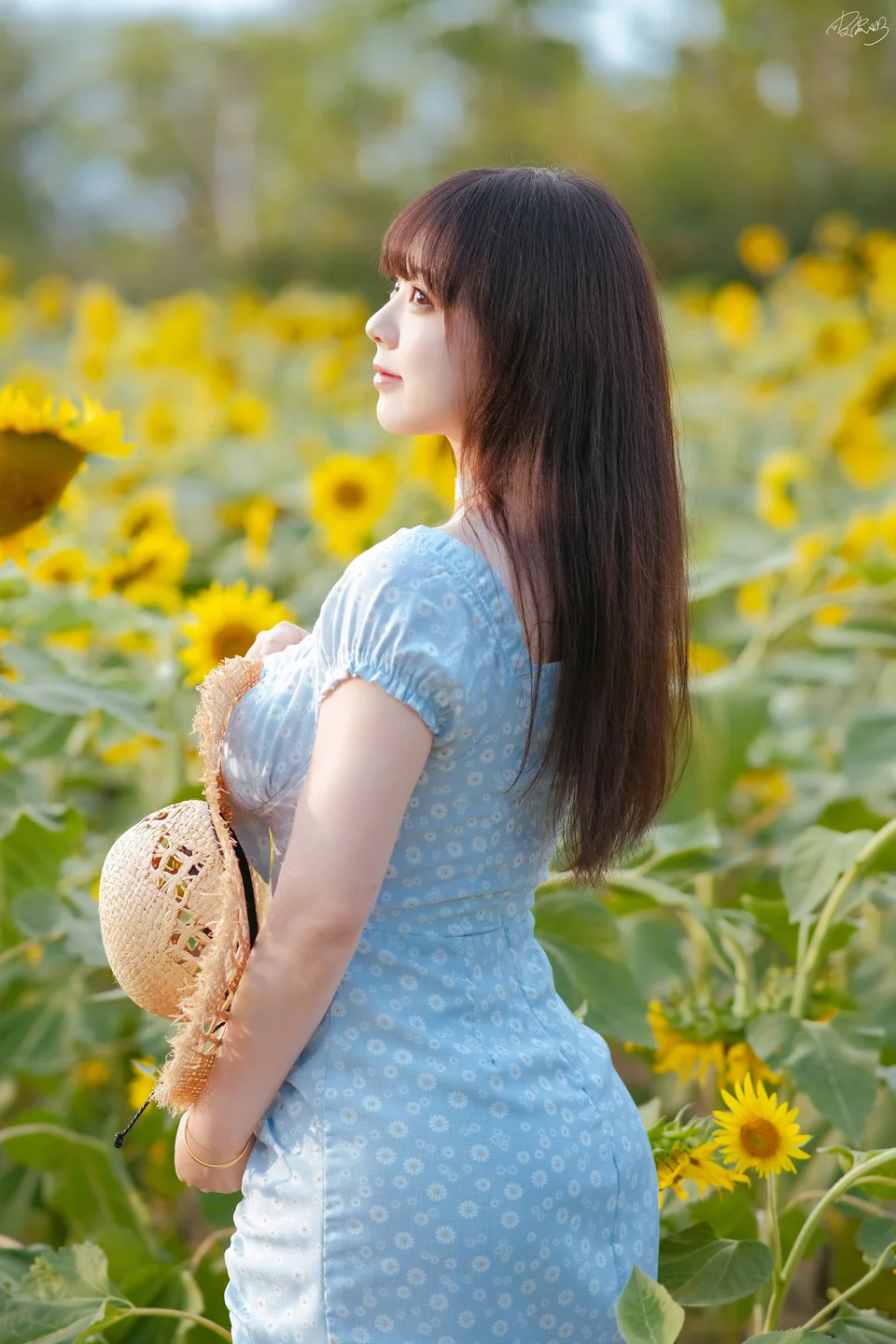 皮皮奶 – 彼女向日葵 [35P-260MB] 【丝足阁写真】003.webp