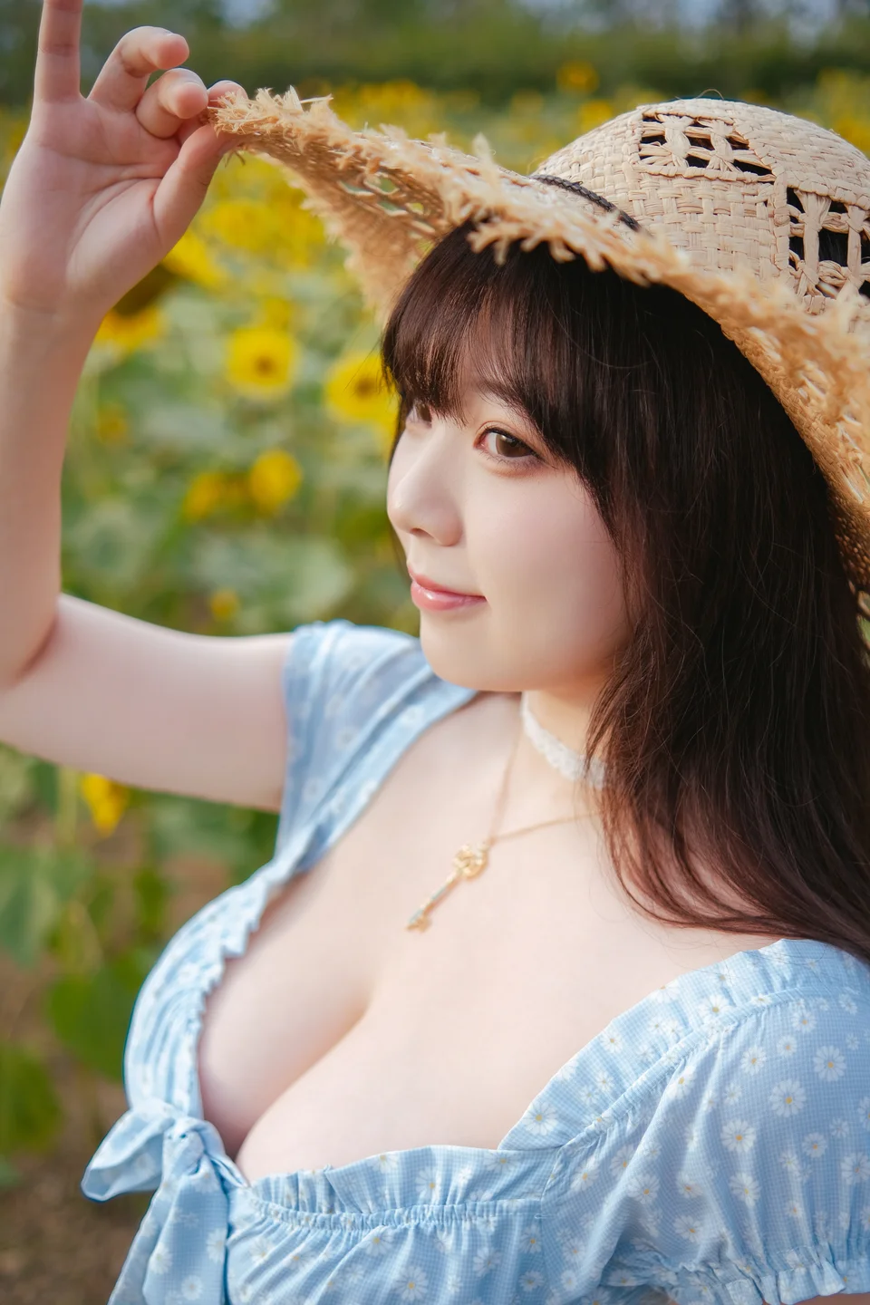 皮皮奶 – 彼女向日葵 [35P-260MB] 【丝足阁写真】006.webp