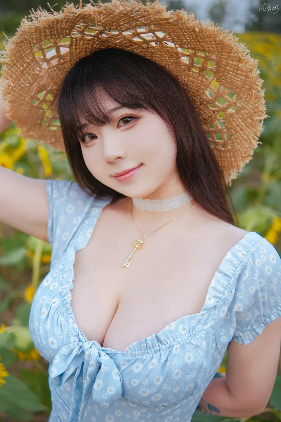 皮皮奶 – 彼女向日葵 [35P-260MB] 【丝足阁写真】029.webp