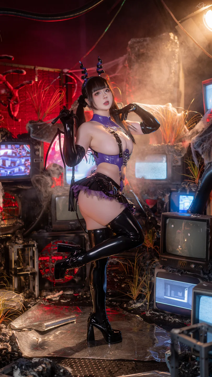 皮皮奶 – 赛博魅魔 [100P1V-1.47GB] 【丝足阁写真】003.webp