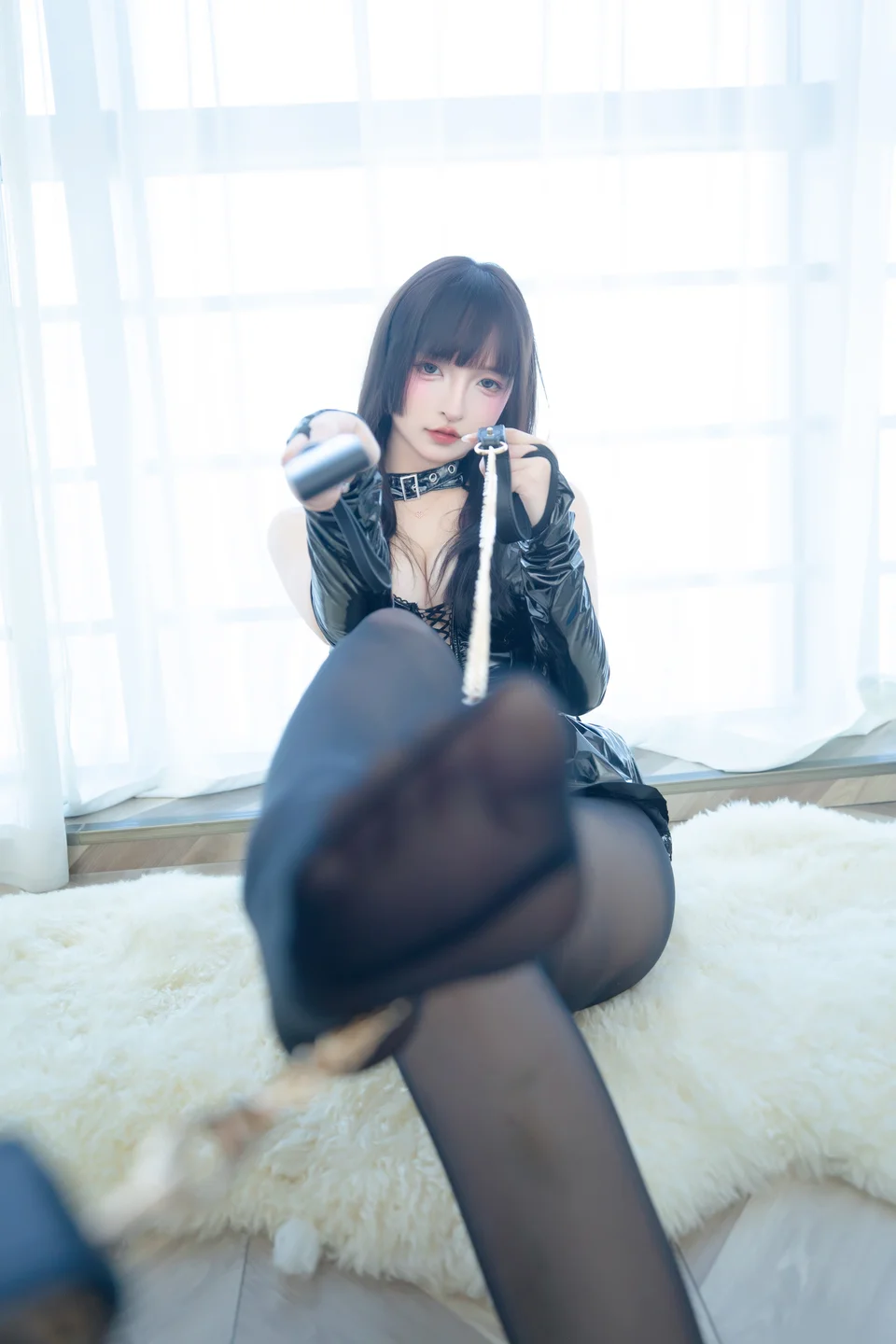 神楽坂真冬 - 美脚调教 [75P 2V] 20241022-135554(42).webp