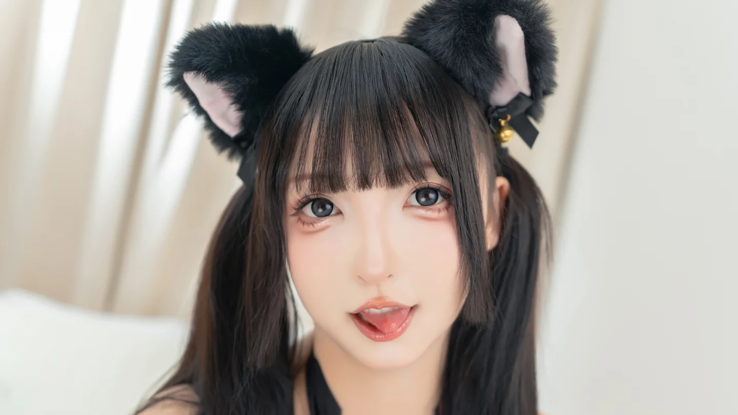 神楽坂真冬 - 黑猫诱惑 [75P,2V-379MB] 055.webp