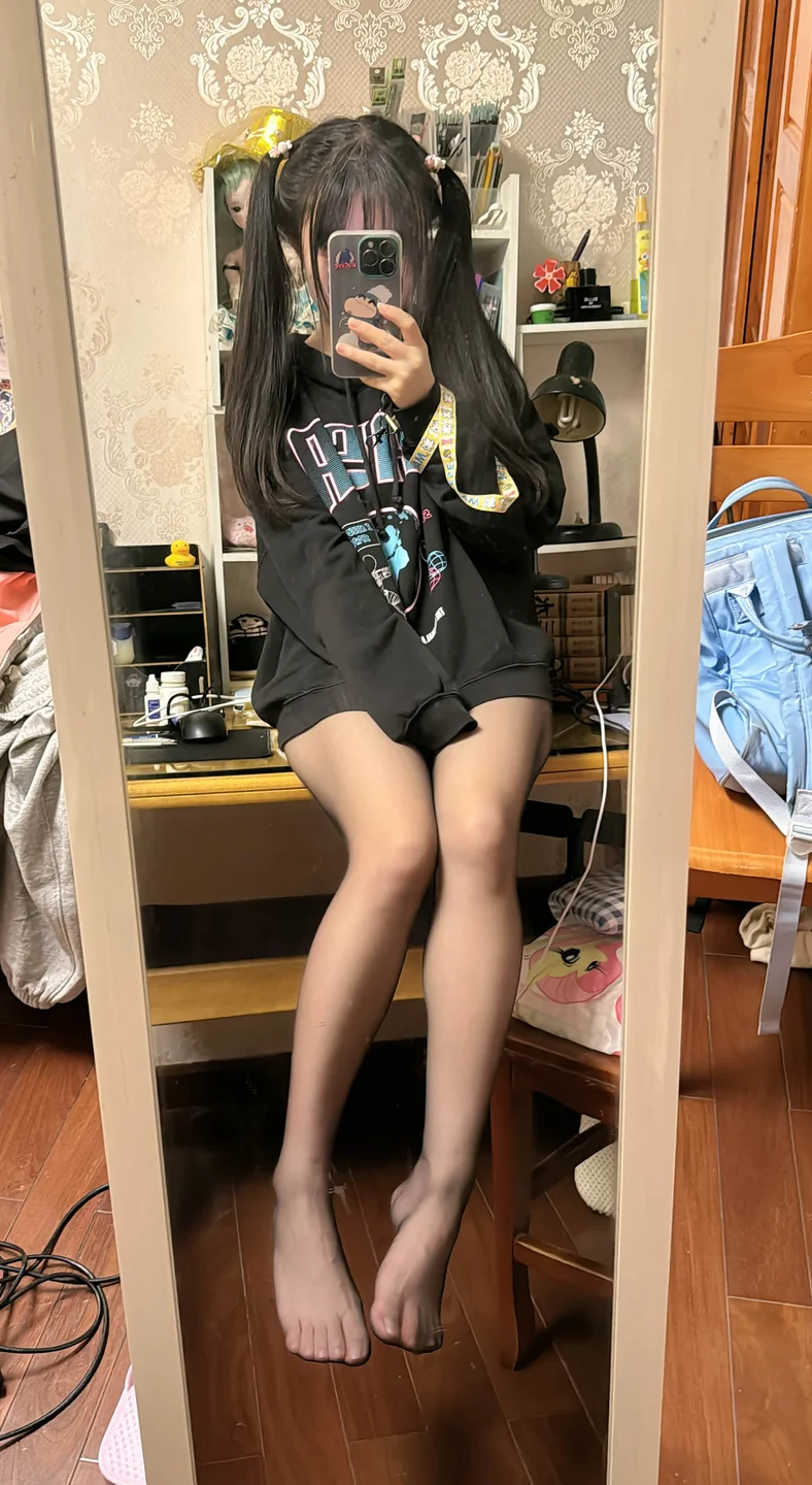 神沢永莉 - 别看大姐姐啦 【丝足阁写真】033.webp