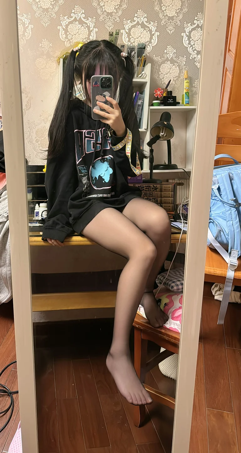 神沢永莉 - 别看大姐姐啦 【丝足阁写真】036.webp