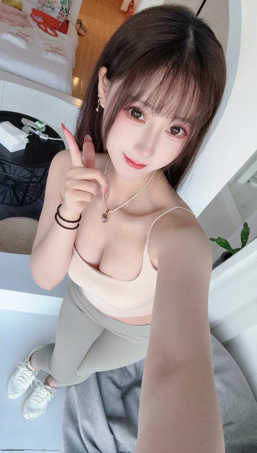 羽生三未 - 瑜伽姐姐  【丝足阁写真】041.webp
