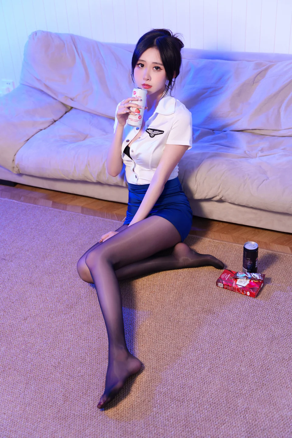 芋圆侑子 - 油亮空姐 [33P 4V] 20240910-140505(43).webp