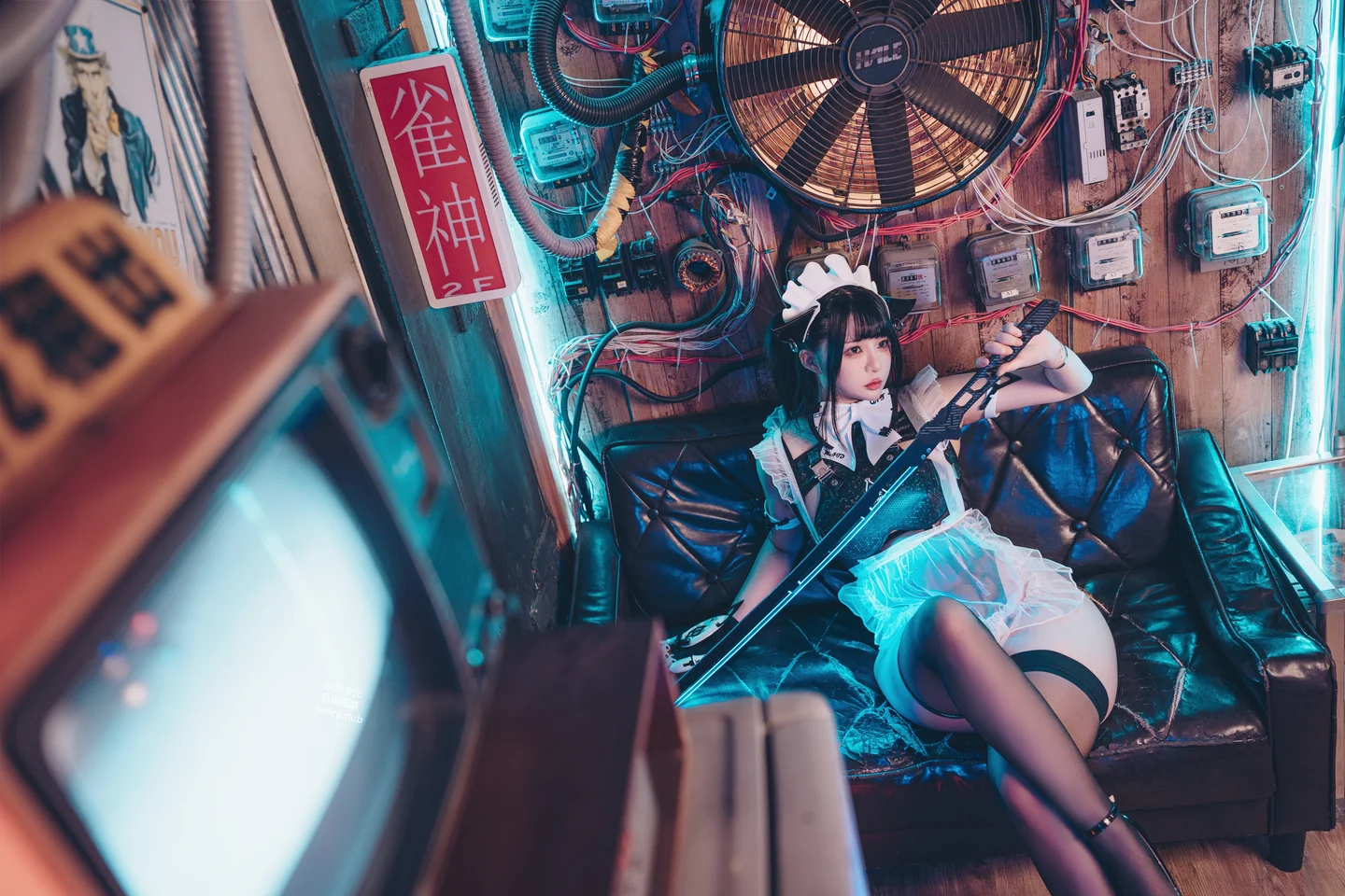 落落Raku – FutureTone [51P-565MB] 【丝足阁写真】007.webp
