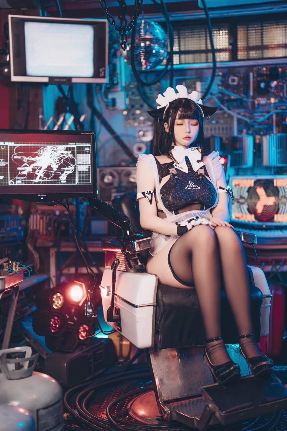 落落Raku – FutureTone [51P-565MB] 【丝足阁写真】011.webp
