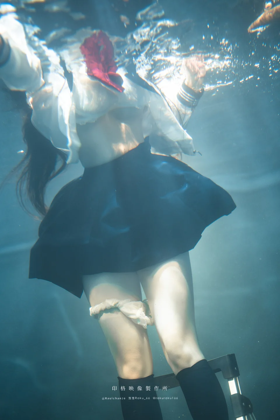 落落Raku - 水泳馆 【丝足阁写真】042.webp