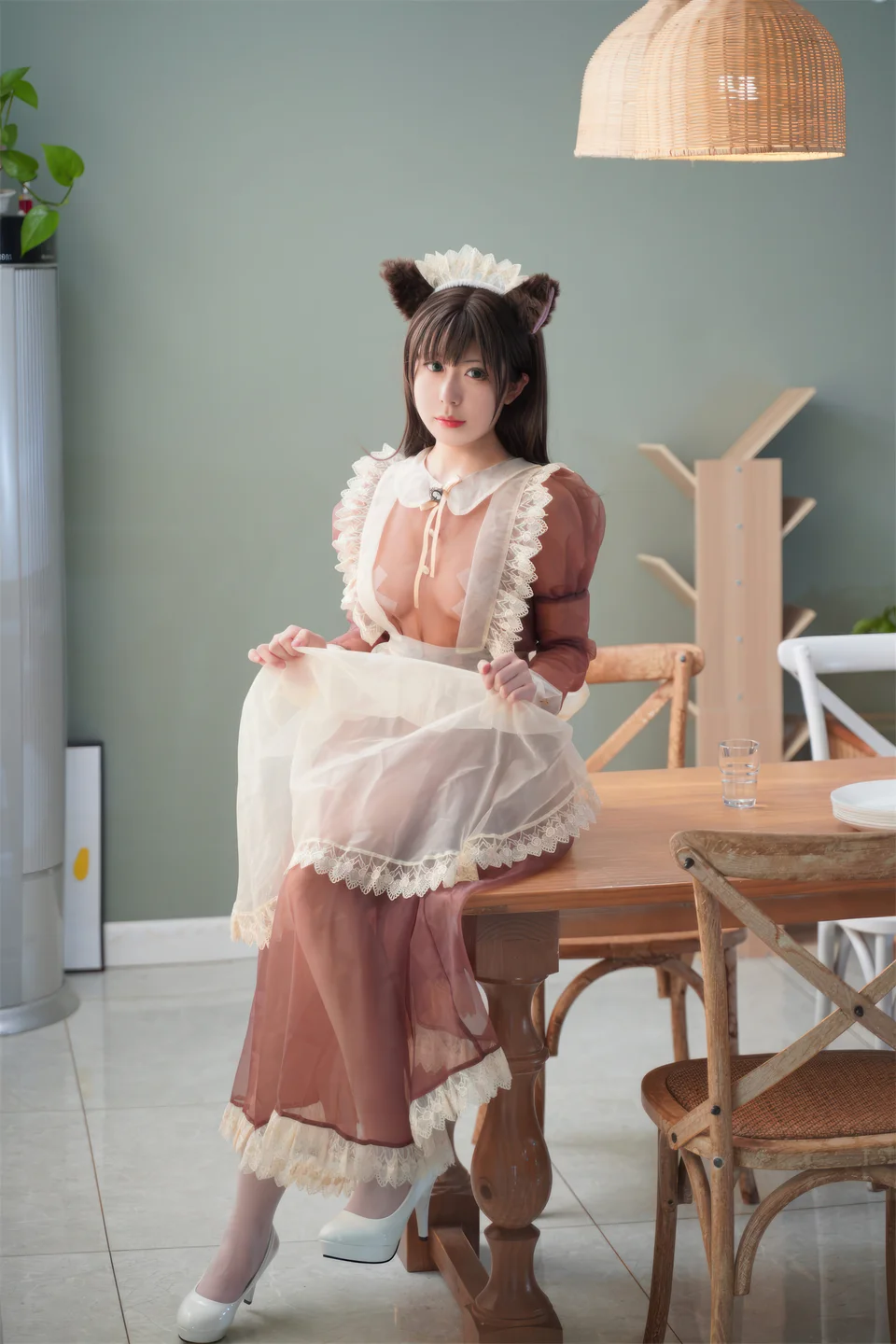 虎森森 - 棕色透明女仆 [35P] 20240902-233110(6).webp