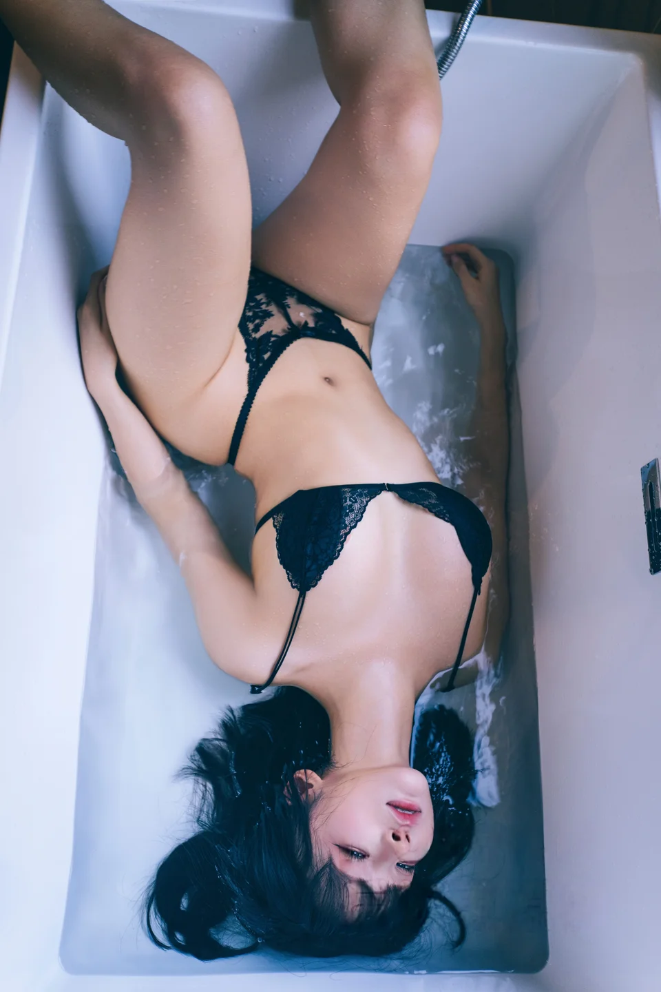 蠢沫沫 – 凝视 [57P] TG@icoset051.webp