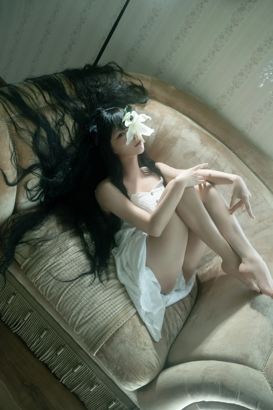 蠢沫沫 – 2024年会员 白吊带 [36P] TG@simisebaisi004.webp