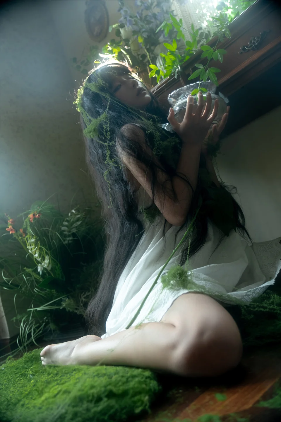 蠢沫沫 – 2024年会员 白吊带 [36P] TG@simisebaisi009.webp
