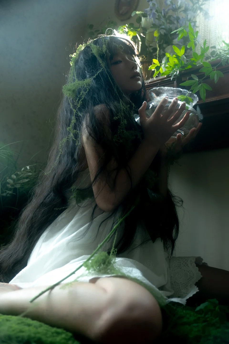 蠢沫沫 – 2024年会员 白吊带 [36P] TG@simisebaisi010.webp