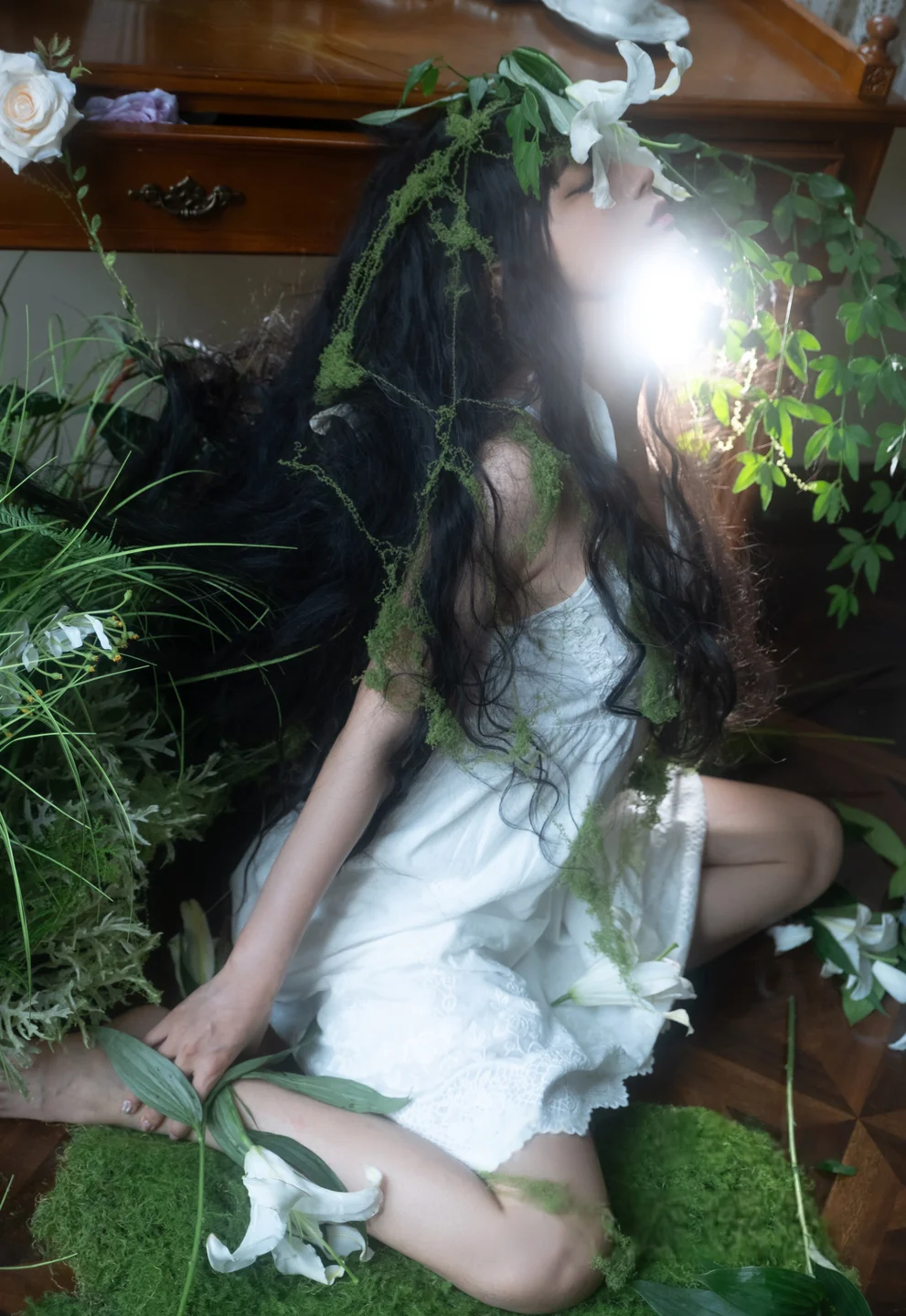 蠢沫沫 – 2024年会员 白吊带 [36P] TG@simisebaisi025.webp