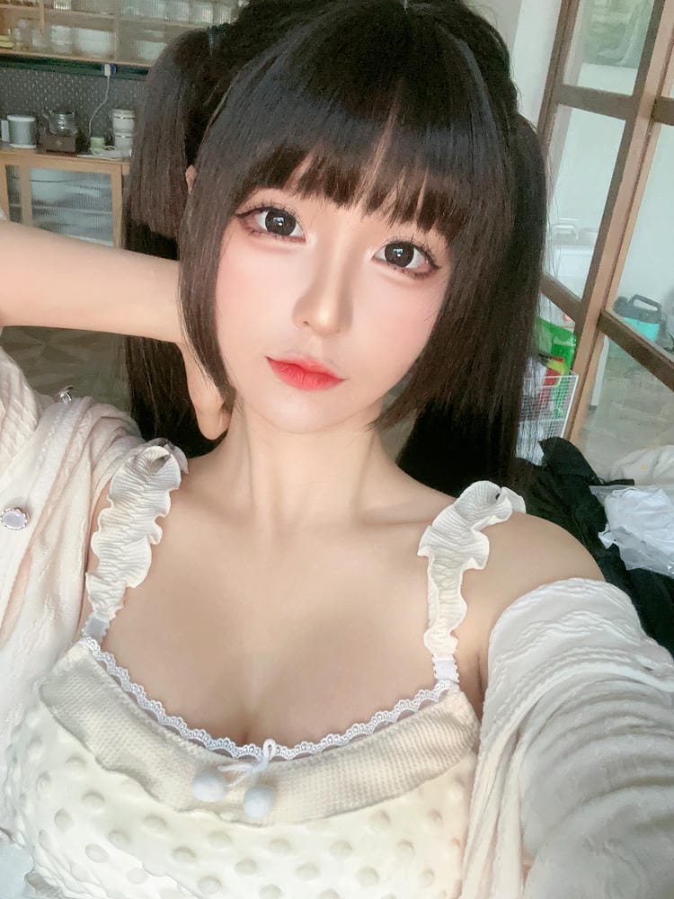 蠢沫沫 朋友圈 自拍 359626f96f7915402c37b683458016cf.jpg