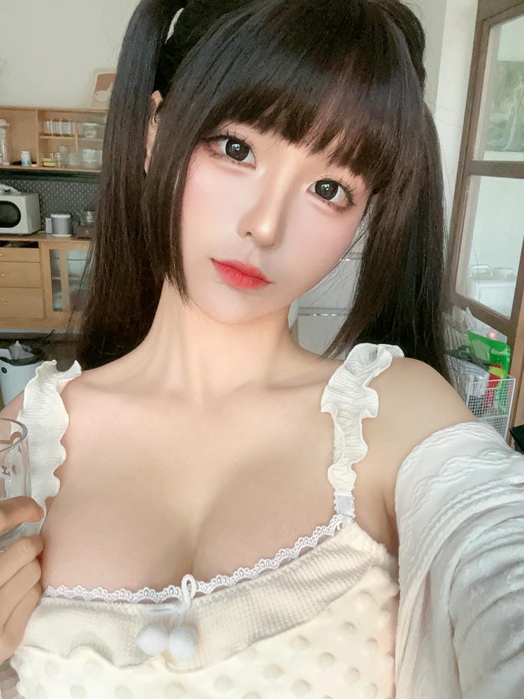 蠢沫沫 朋友圈 自拍 959f1cc9126adeff062c7534b4b377f1.jpg
