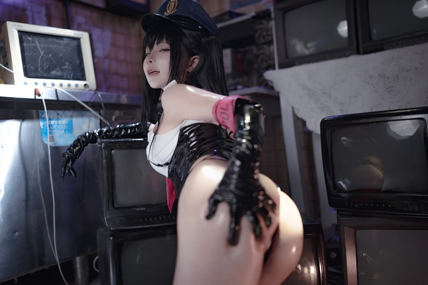 蠢沫沫 - 女警沙希 [147P] 20241012-225507(43).webp