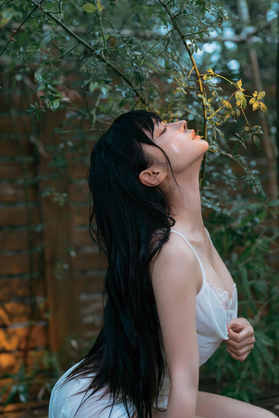 蠢沫沫 - 雨 [48P-295MB] 010.webp