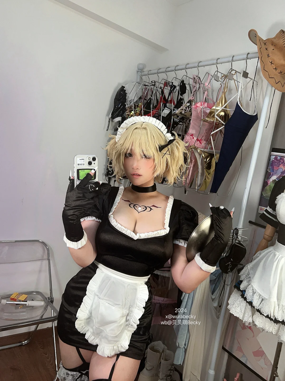 贝贝琪Becky - 烟烟女仆 [69P 1V]  TG@simisebaisi43.webp