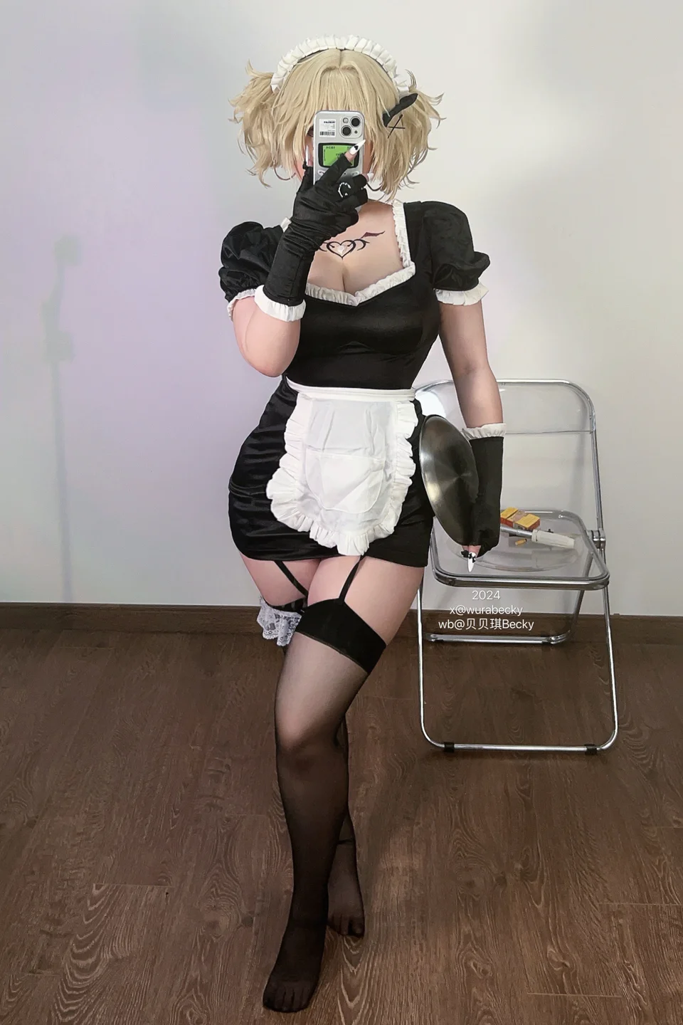 贝贝琪Becky - 烟烟女仆 [69P 1V]  TG@simisebaisi46.webp