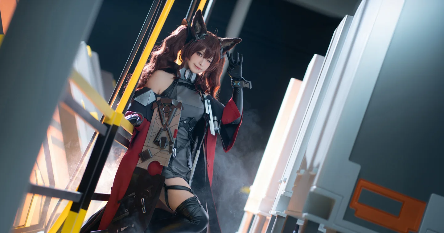贤儿sherry - 明日方舟 安洁莉娜 [21P] tg@simisebaisi11.webp