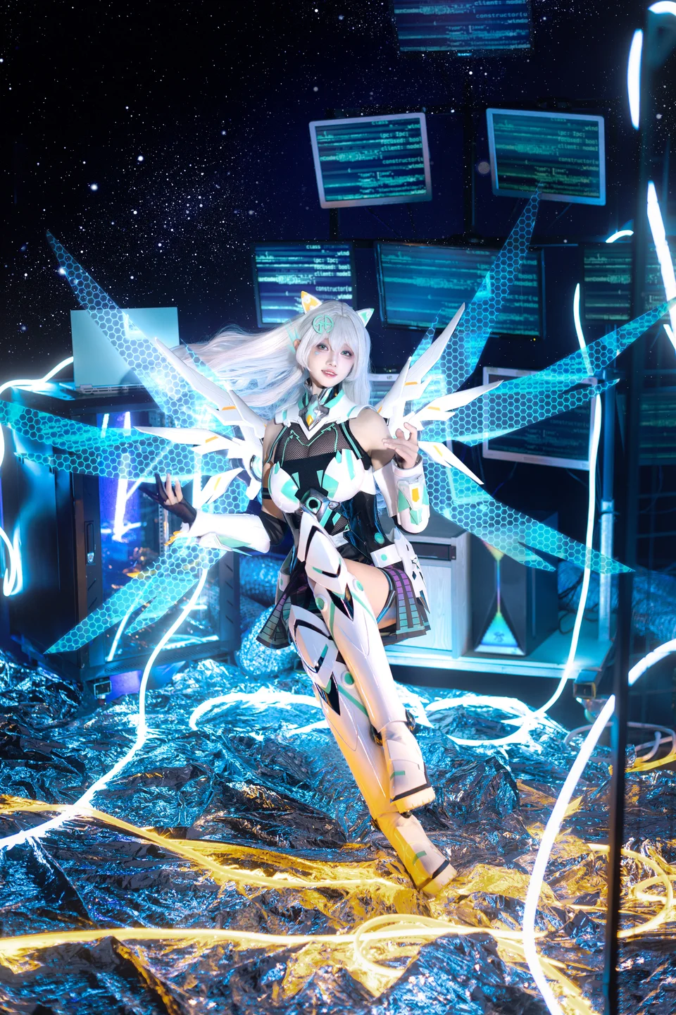 走路摇ZLY - 天选姬 [37P 2V] tg@simisebaisi4.webp