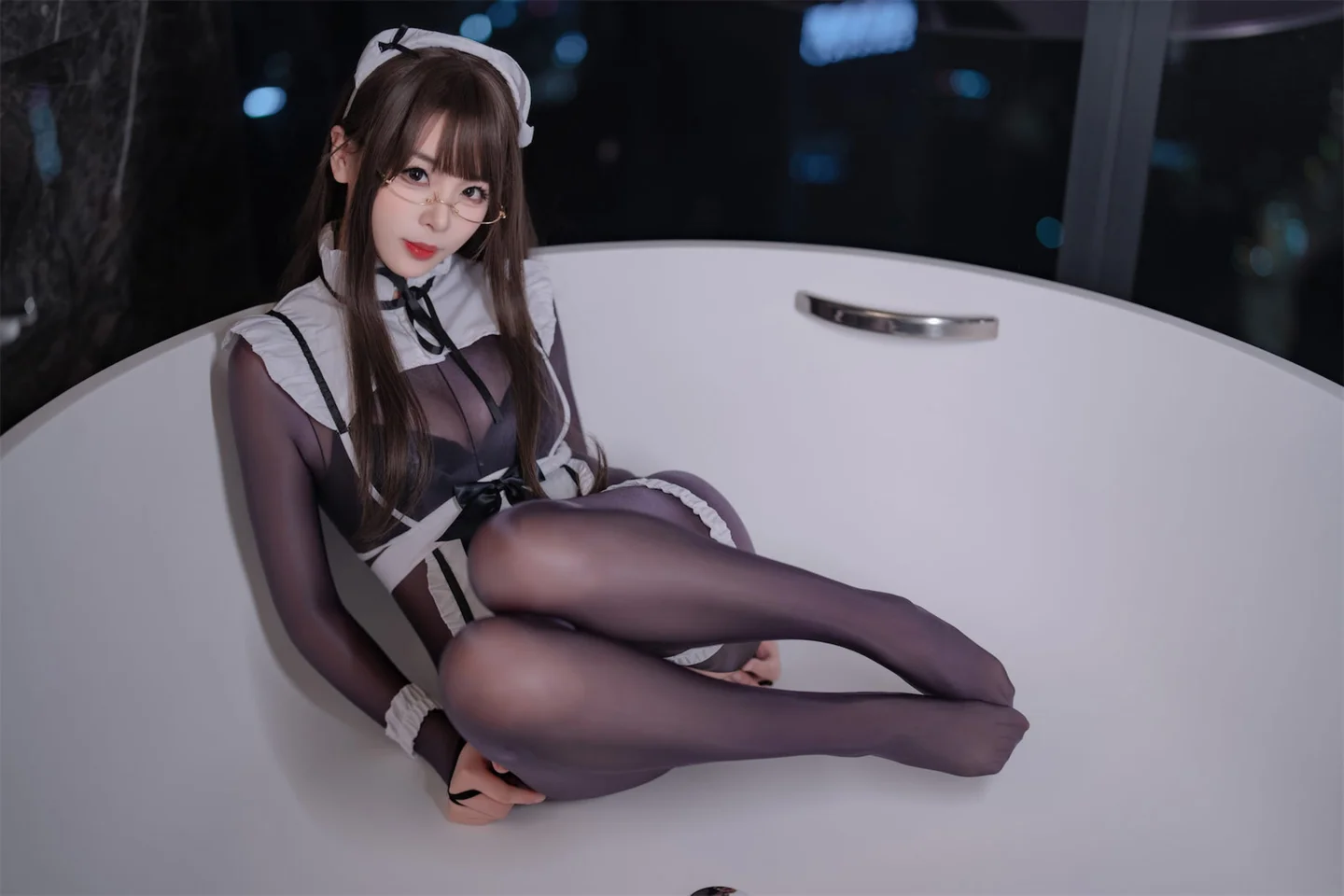 轩萧学姐 - No.065 连体丝女仆 [90P,1V-678MB] 002.webp