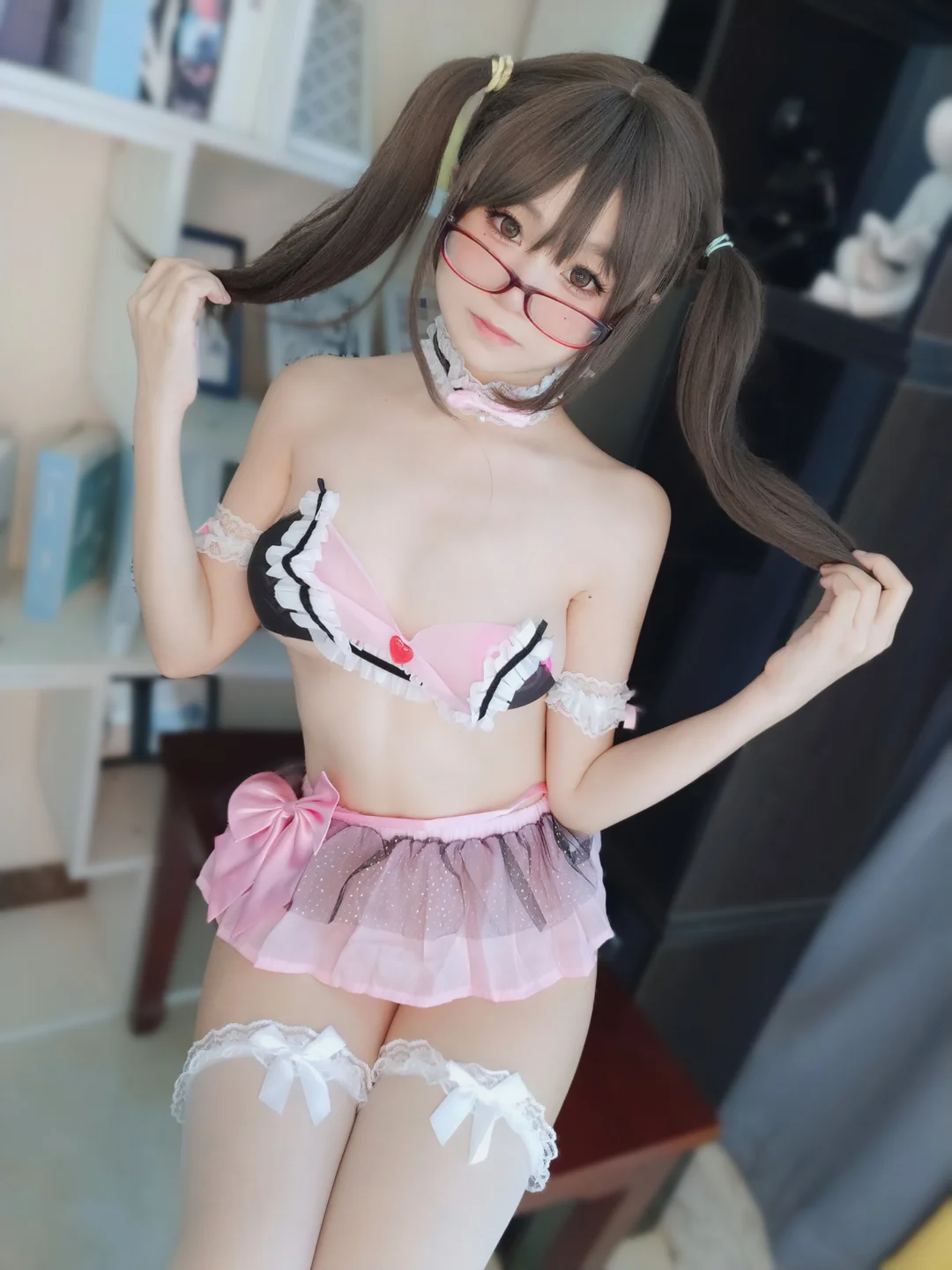 软妹摇摇乐摇摇乐yoyo_ピンクの下着_99P,3V_459MB 025.webp