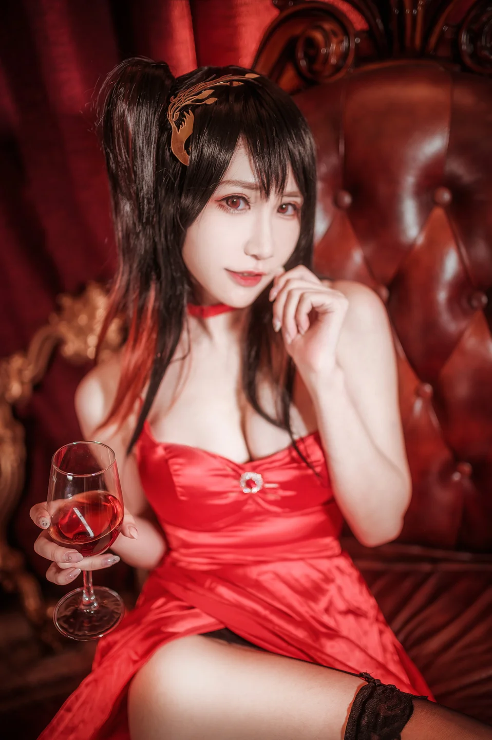 阮邑Fairy – 大凤礼服 [20P-271MB] 【丝足阁写真】011.webp