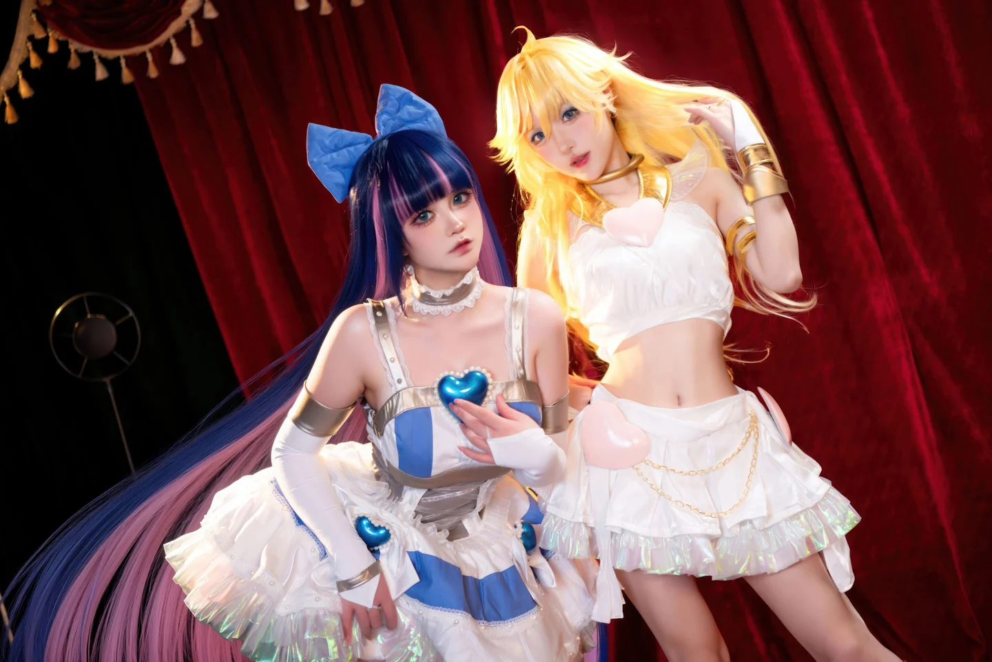 阿包也是兔娘&苏苏苏Sofia_吊带袜天使_33P_438MB 005.webp