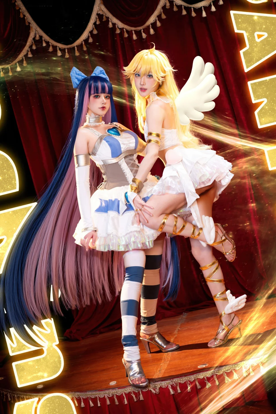 阿包也是兔娘&苏苏苏Sofia_吊带袜天使_33P_438MB 006.webp