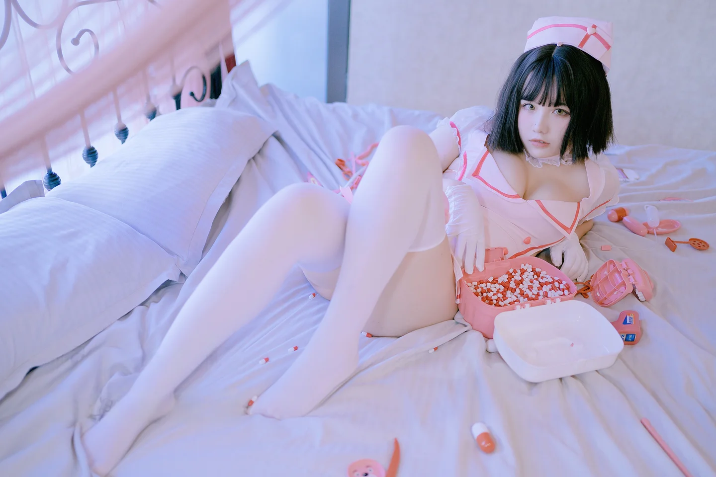 阿半今天很开心 – 粉护士 [37P] TG@simisebaisi036.webp
