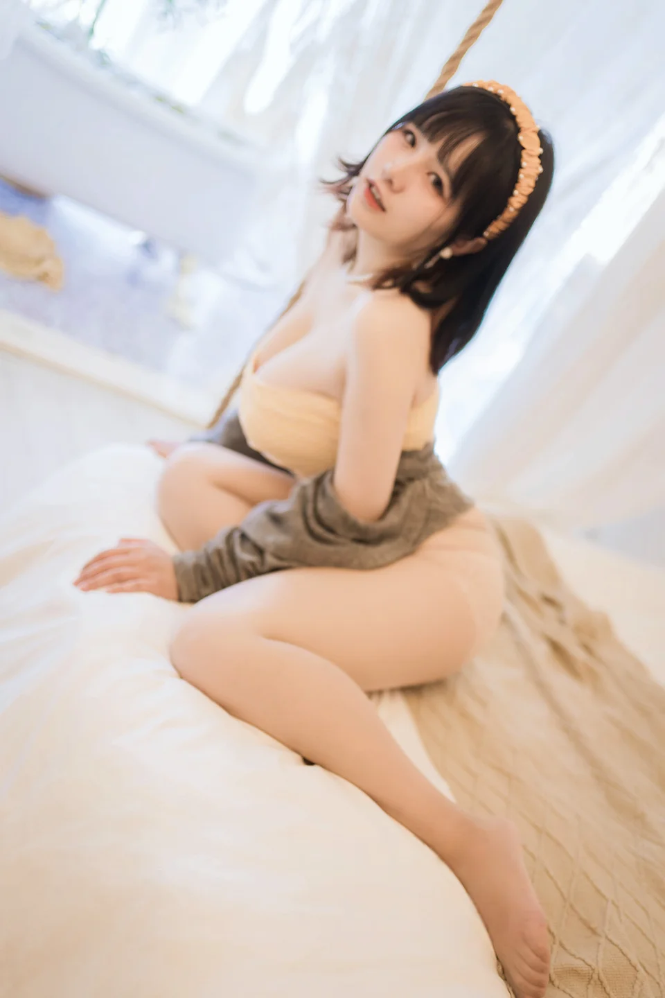 阿半今天很开心 – 黄色抹胸 [68P 1V] TG@icoset028.webp