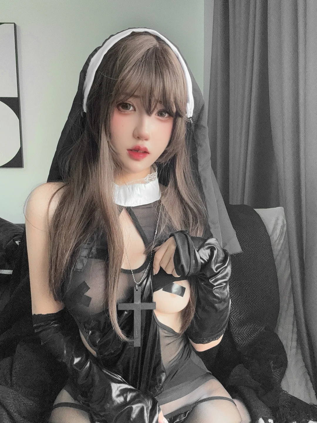 阿薰kaOri - 偷偷做坏事的修女 [78P 28V] tg@simisebaisi78.webp