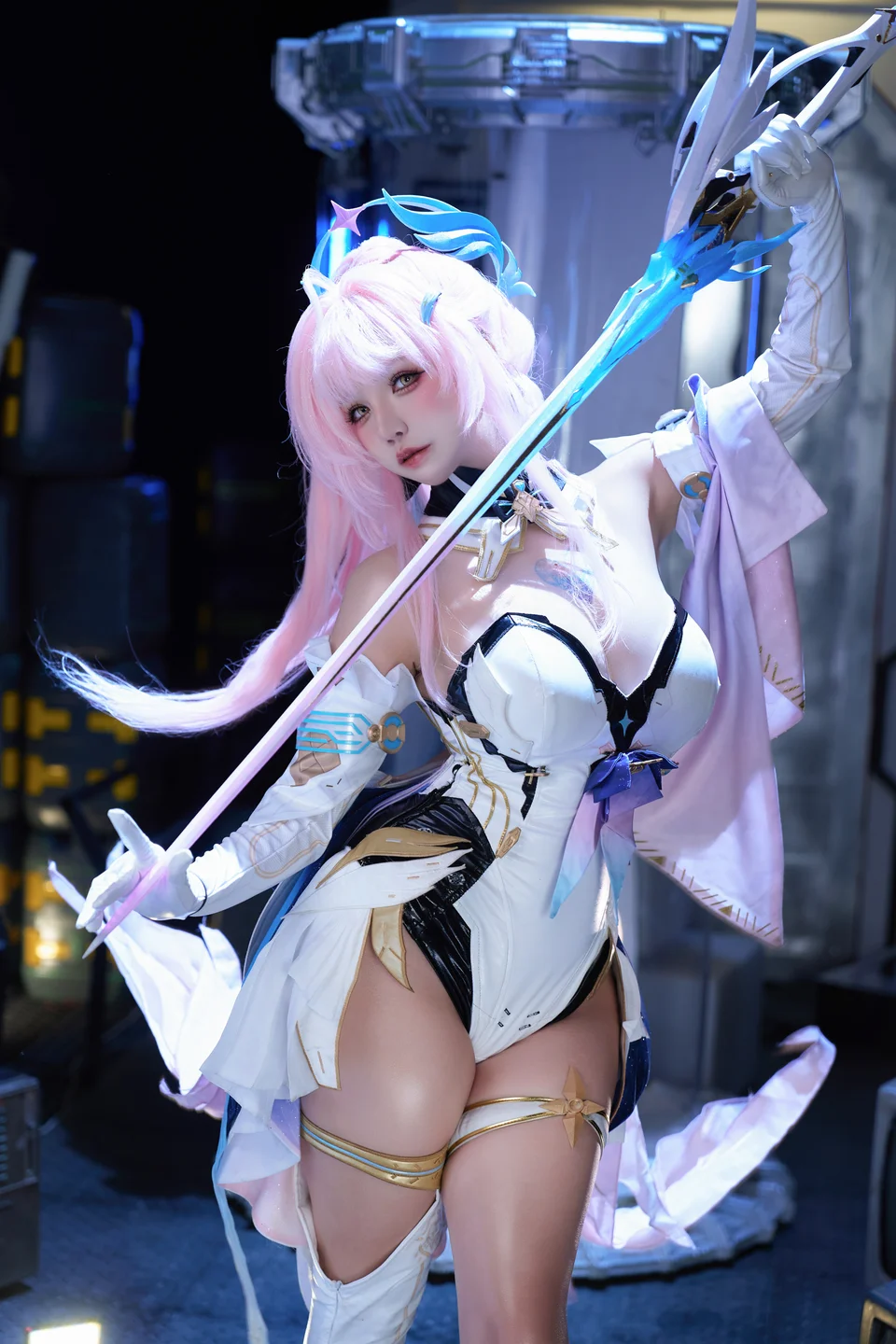 阿薰kaOri_No_064_爱弥斯_上中下&写真花絮_567P,92GIF,13V_7_98GB中 爱弥斯写真118.webp